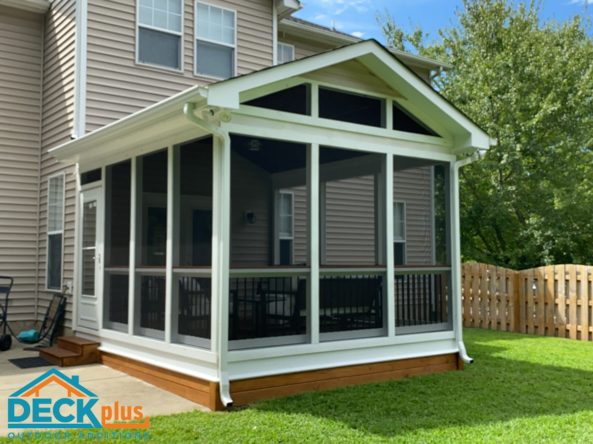 Gable-roof-screened-porch-in-Matthews-NC