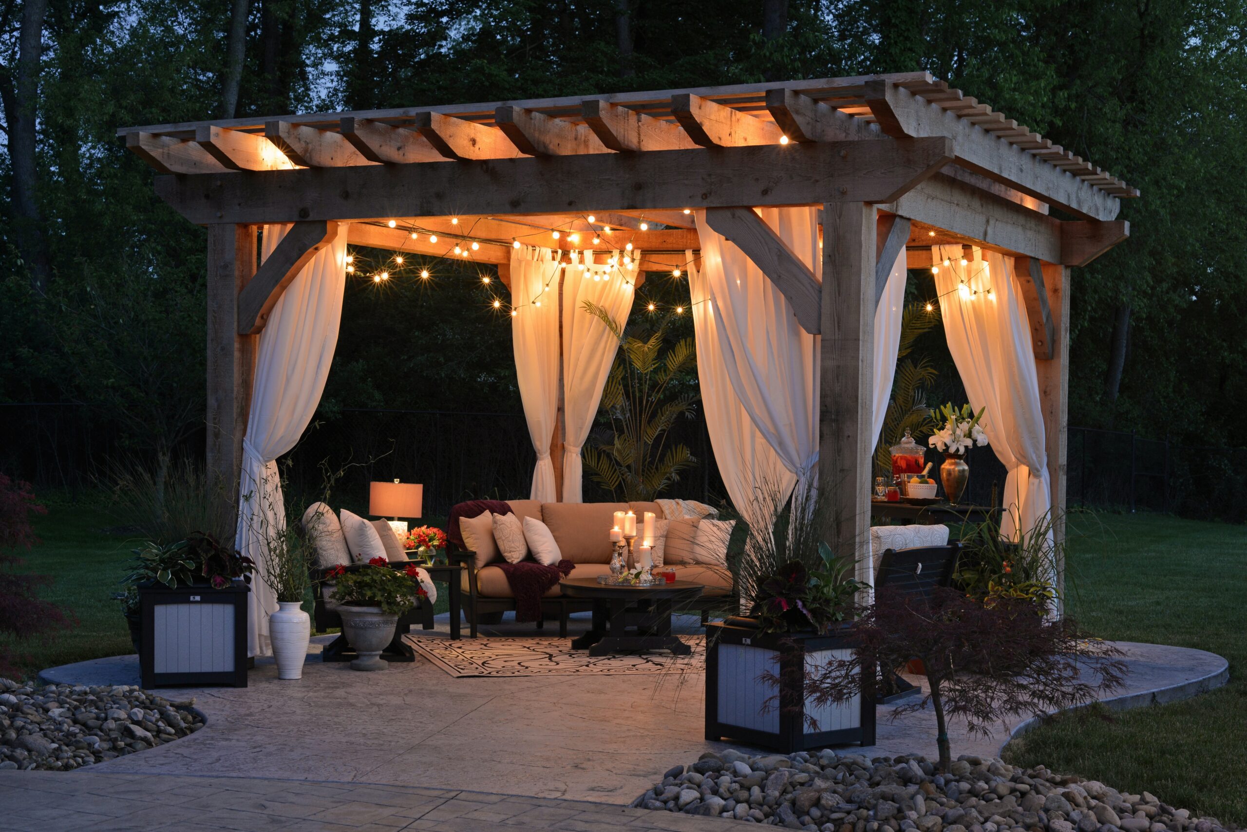 Your Complete Guide to Pergolas & Gazebos